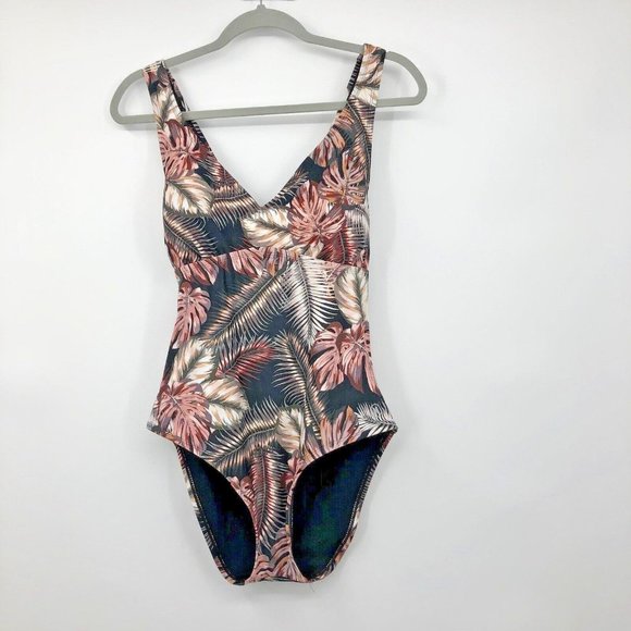 Hurley Other - Hurley Swimsuit Womens XL Used Tropical One Piece